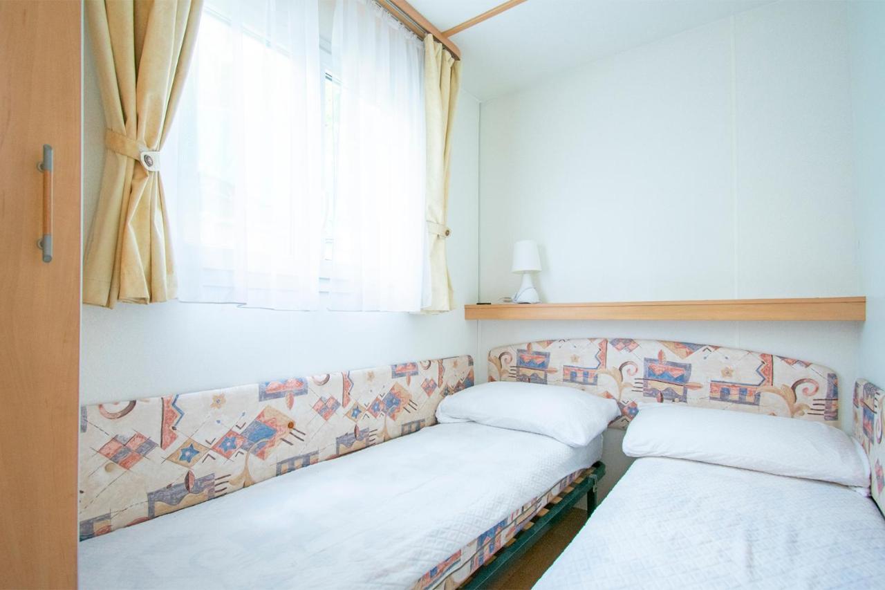 Camping Parco Vacanza Partaccia 2 Марина-ді-Масса Екстер'єр фото